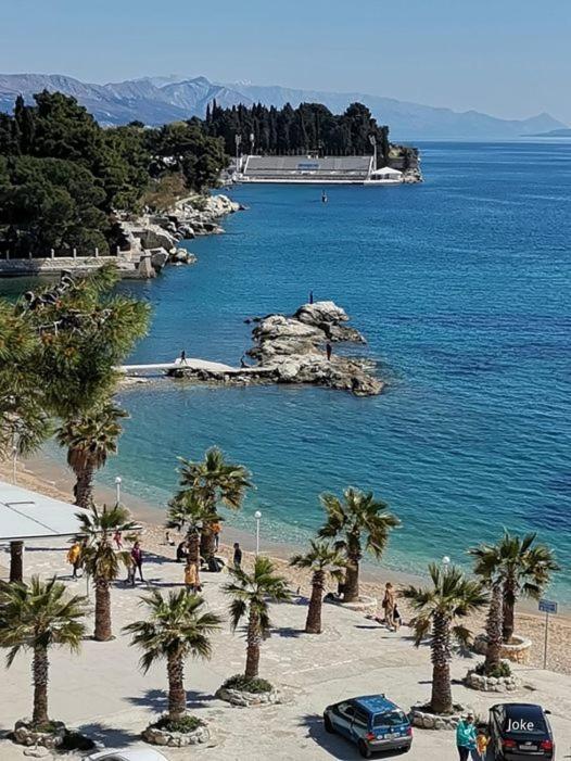 Apartment Dzoni Split Bagian luar foto