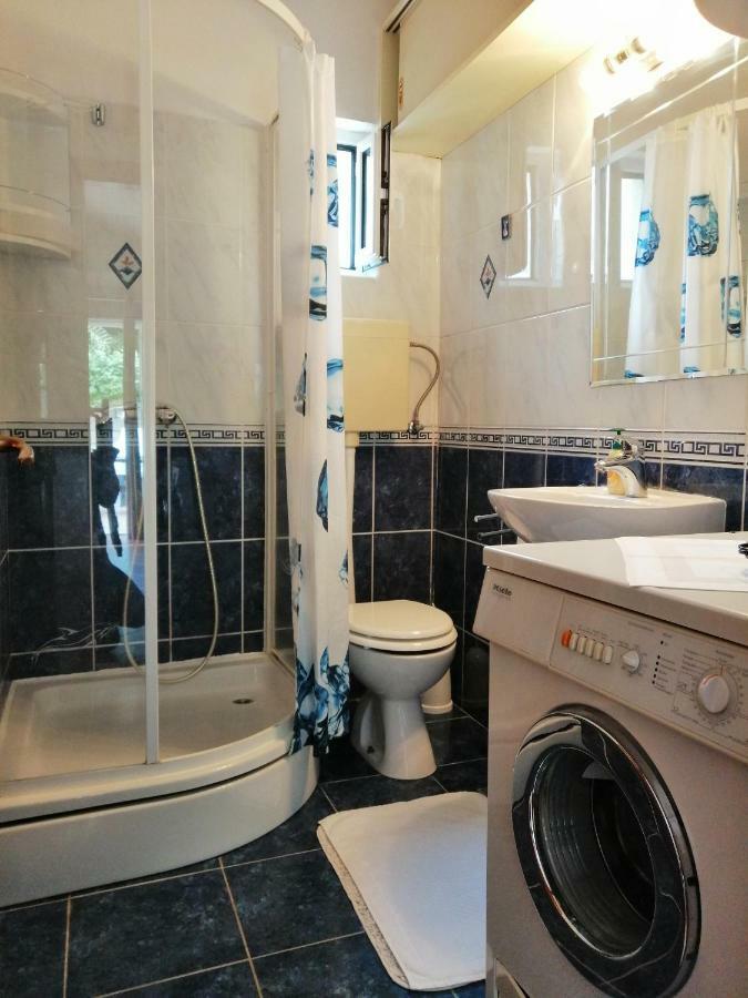 Apartment Dzoni Split Bagian luar foto