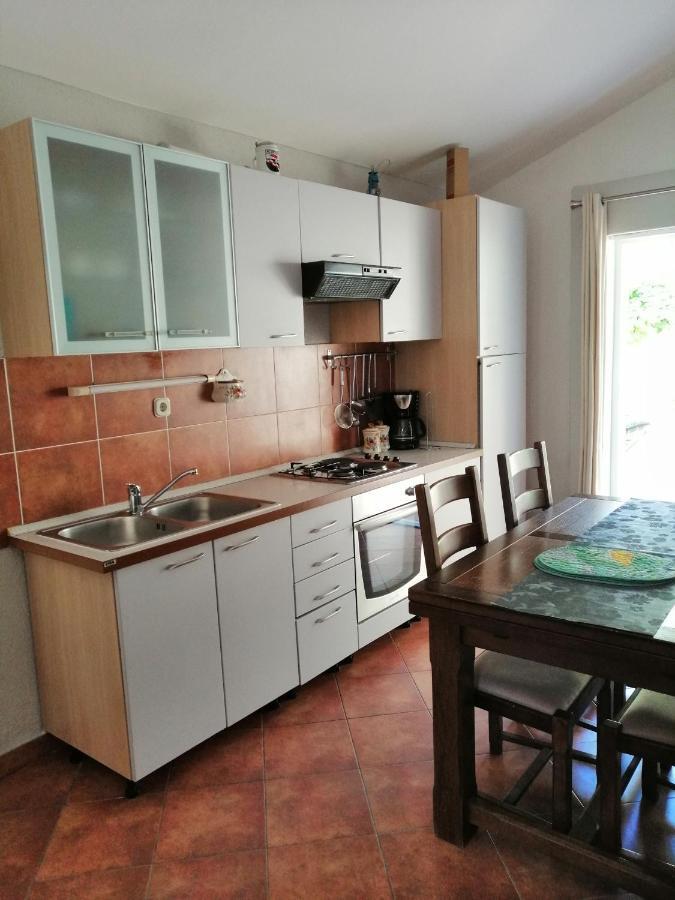 Apartment Dzoni Split Bagian luar foto