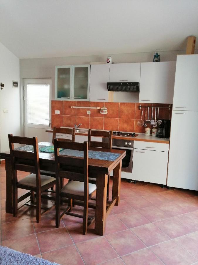 Apartment Dzoni Split Bagian luar foto